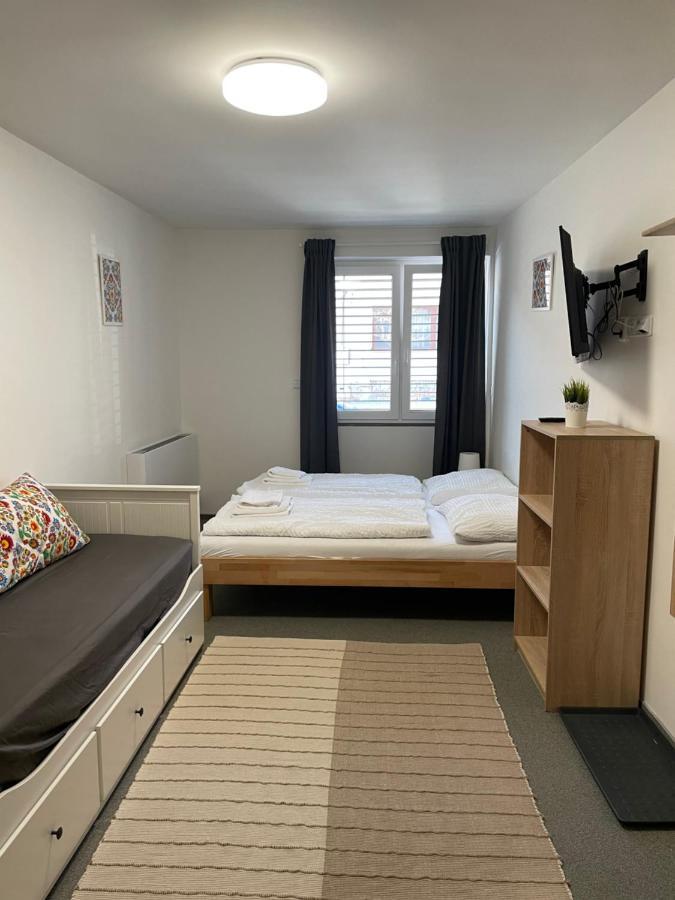 Mikulov Inn - Apartments Slunce מראה חיצוני תמונה