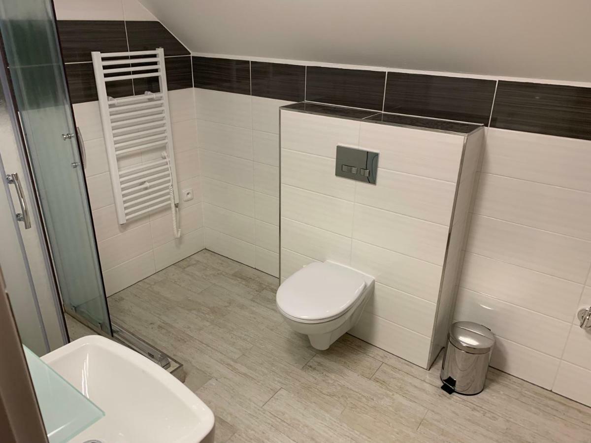 Mikulov Inn - Apartments Slunce מראה חיצוני תמונה