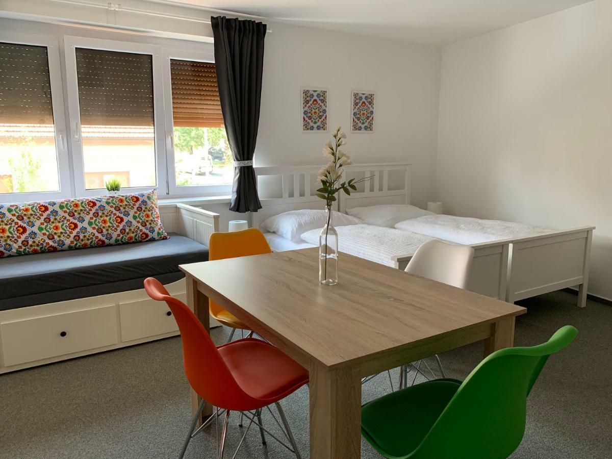 Mikulov Inn - Apartments Slunce חדר תמונה